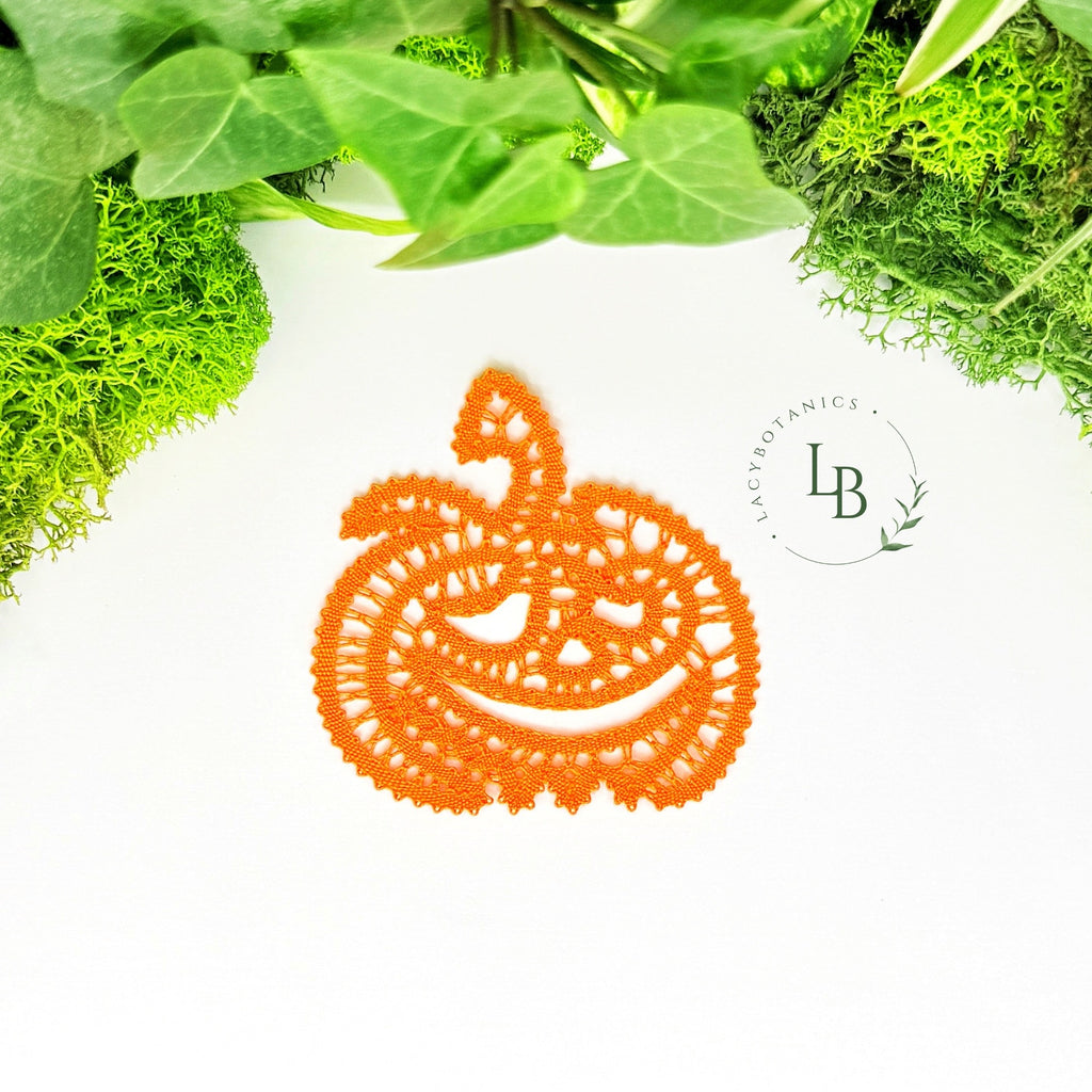 Halloween Carved Pumpkin • Jack-o'-lantern • Bobbin Lace PDF Pattern • Digital Download + Video Tutorial