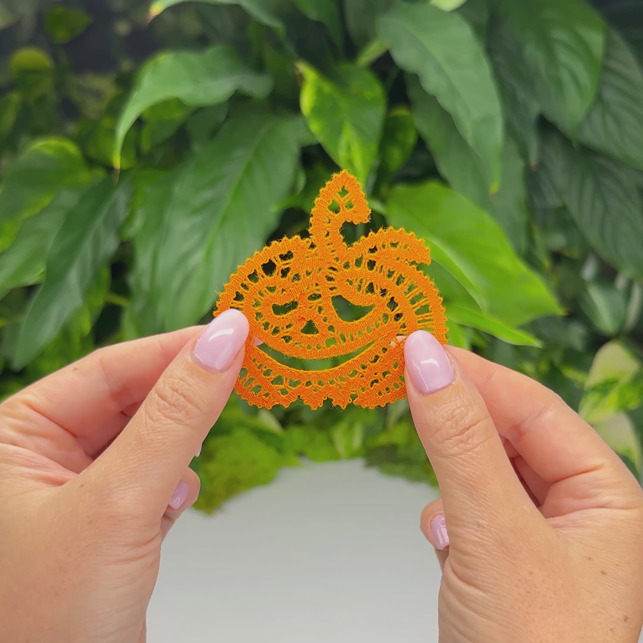 Halloween Carved Pumpkin • Jack-o'-lantern • Bobbin Lace PDF Pattern • Digital Download + Video Tutorial