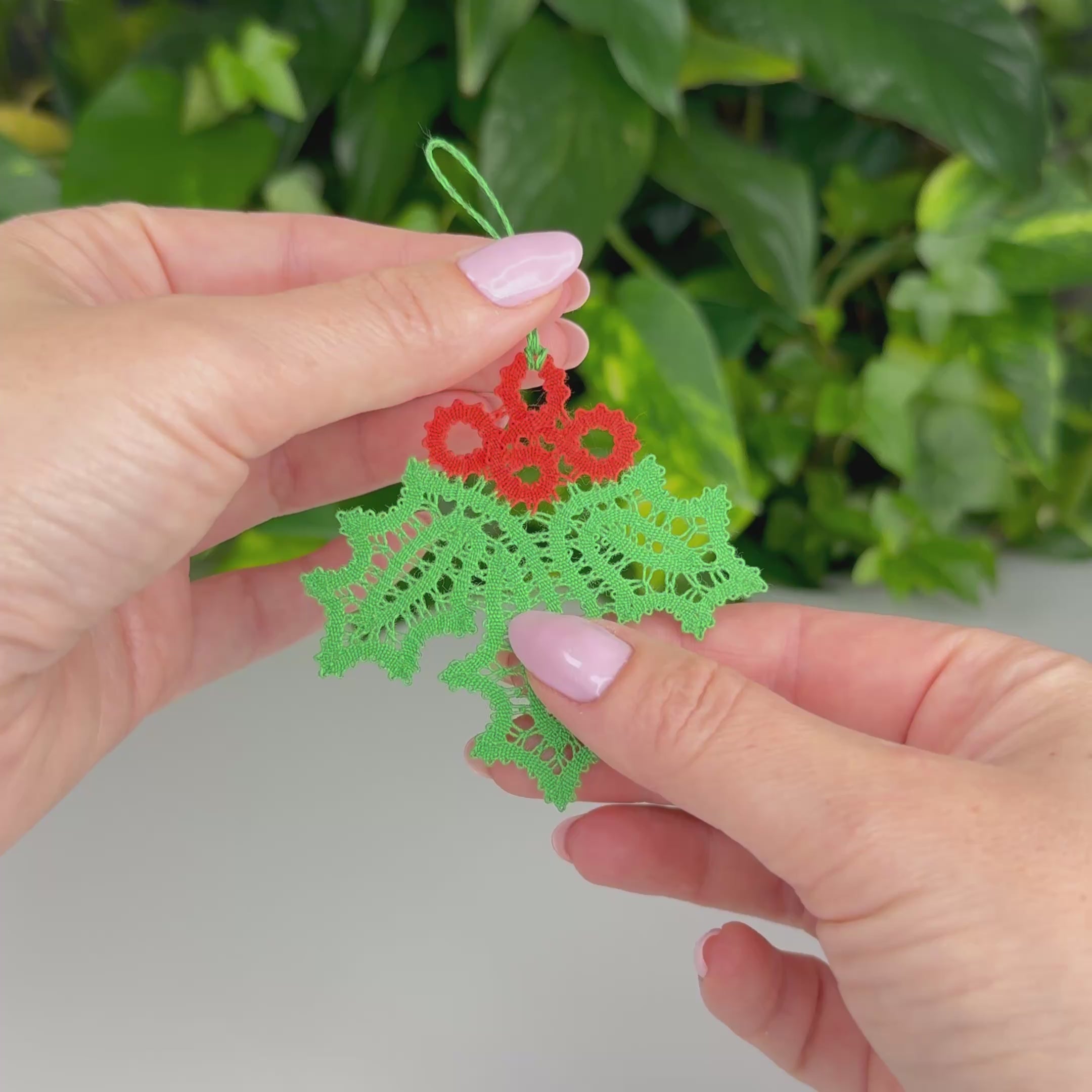Holly Berry Ornament • Bobbin Lace PDF Pattern • Digital Download + Video Tutorial