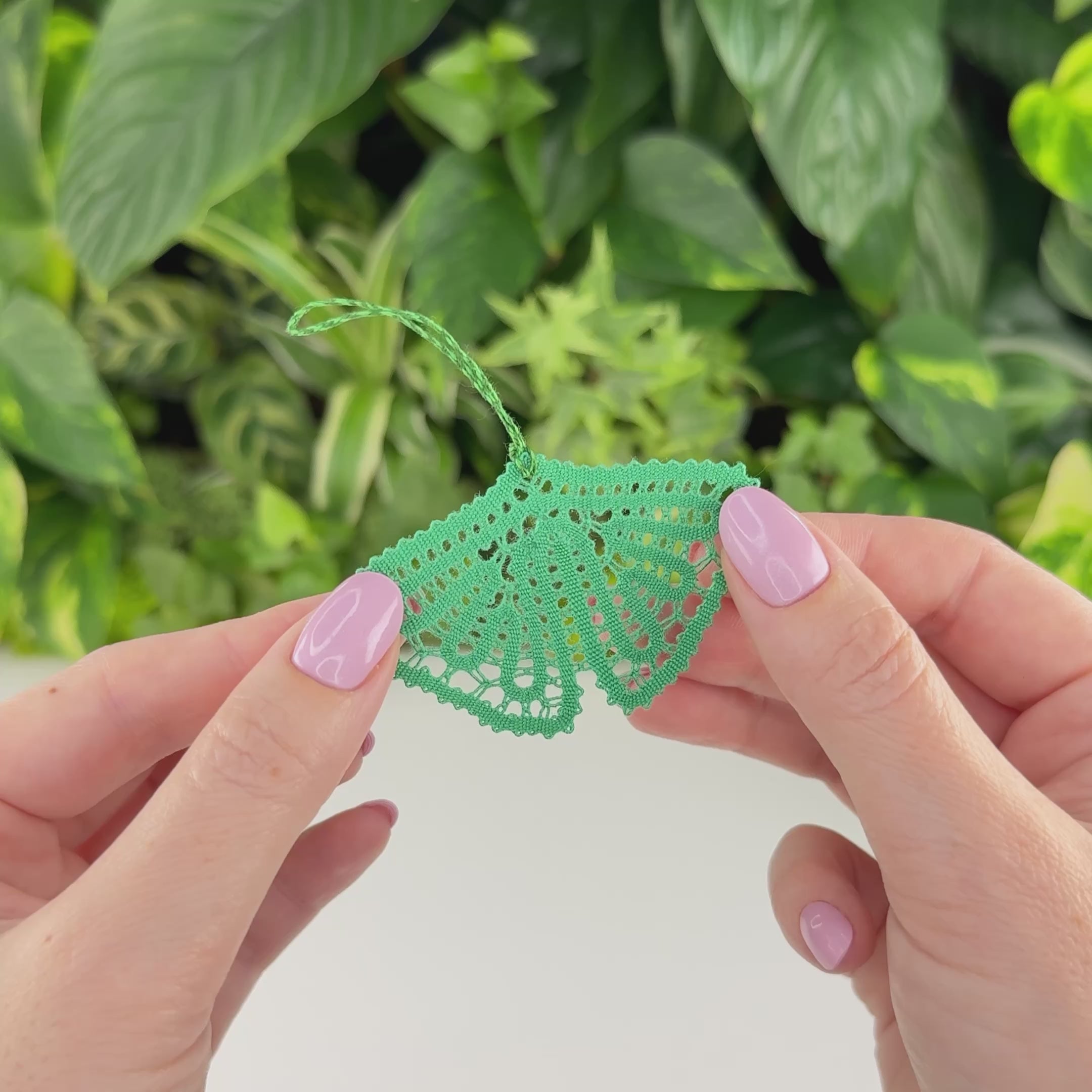 Ginkgo Leaf Ornament • Bobbin Lace PDF Pattern • Digital Download + Video Tutorial