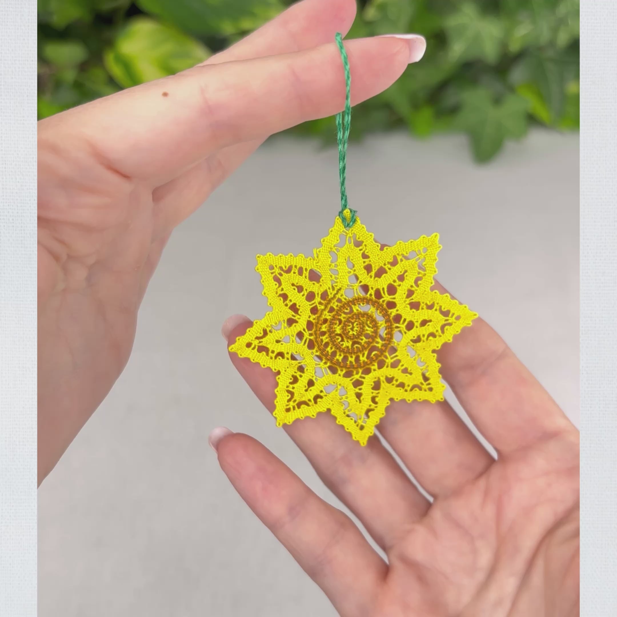 Sunflower Ornament • Bobbin Lace PDF Pattern • Digital Download + Video Tutorial